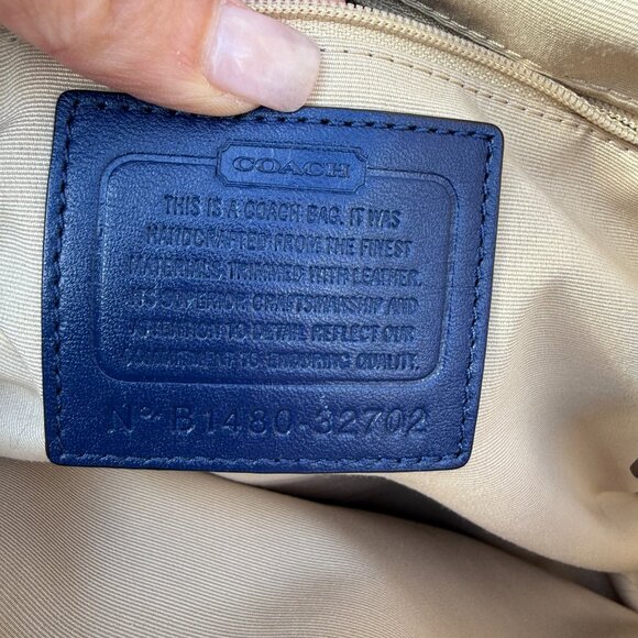 COACH SIGNATURE DRAWSTRING CARRYALL Women's Satchel Excellent Condtition - Picture 16 of 16